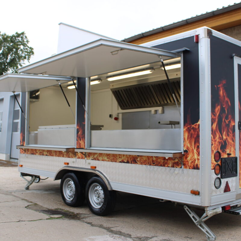 Edelstahl Foodtrailer 4,8m